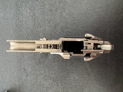 BERETTA 84FS .380 ACP - Image 6 of 11