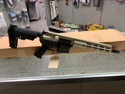 SHARK COAST TACTICAL SCC-15 5.56X45MM NATO - Image 1 of 6