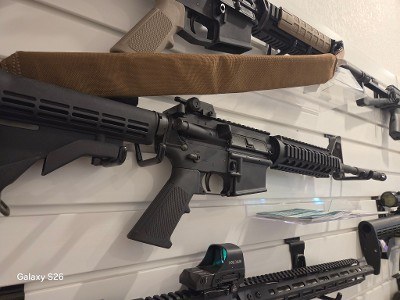 COLT M4A1 CARBINE SOCOM 5.56X45MM NATO - Image 1 of 4