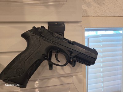 BERETTA PX4 STORM .40 S&W - Image 1 of 3