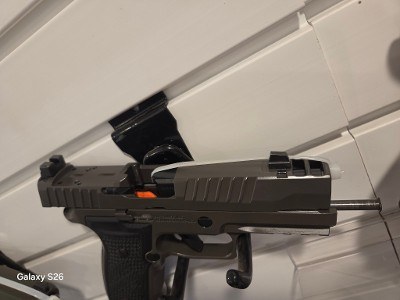 P320 AXG LEGION 9MM LUGER (9X19 PARA) - Image 2 of 3