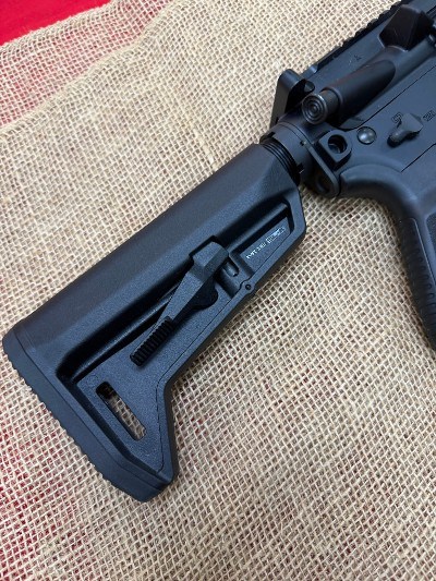 SIG SAUER M400 TREAD 5.56X45MM NATO - Image 7 of 15