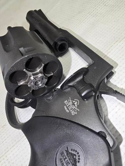 ROCK ISLAND ARMORY M200 .38 SPL - Image 5 of 11