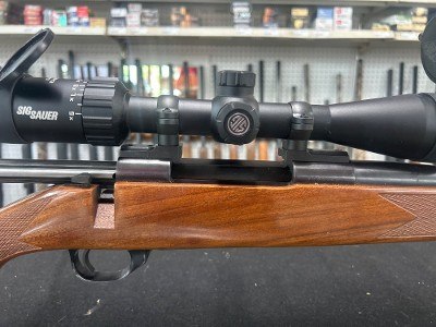 WEATHERBY Vangaurd .300 WBY MAG - Image 6 of 7