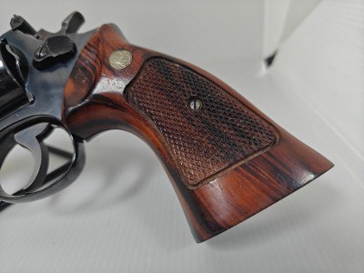 SMITH & WESSON 19-3 .357 MAG - Image 2 of 9