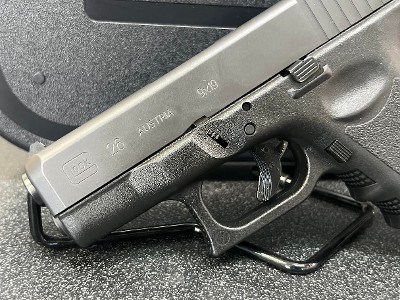GLOCK G26 Gen 3 9MM LUGER (9x19 PARA) - Image 2 of 11