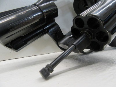 COLT DETECVTIVE .38 SPL - Image 14 of 21
