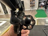Smith & Wesson Performance Center Model 19 Carry Comp .38 SPECIAL/.357 MAGNUM - Image 2 of 9