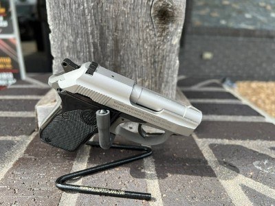 BERETTA 3032 TOMCAT 32ACP .32 ACP - Image 2 of 3