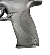 SMITH & WESSON M&P40 Pro .40 S&W - Image 5 of 7