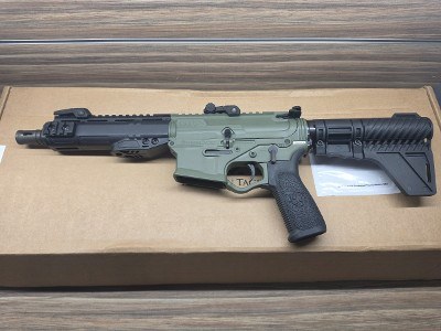 FIREARMS INTERNATIONAL CORP. Omni-hybrid 5.56X45MM NATO - Image 1 of 10