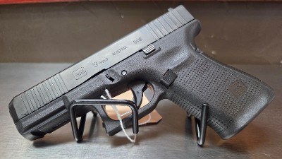 GLOCK Glock 19 9MM LUGER (9x19 PARA) - Image 2 of 8