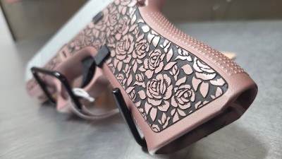GLOCK Glock 43x The Rose 9MM LUGER (9x19 PARA) - Image 8 of 8