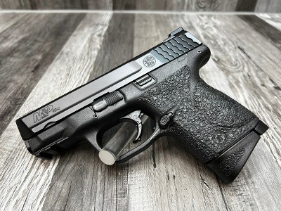 SMITH & WESSON M&P 40 COMPACT 40 Smith & Wesson - Image 1 of 3