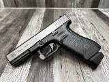GLOCK 22 GEN 4 40 Smith & Wesson - Image 1 of 3