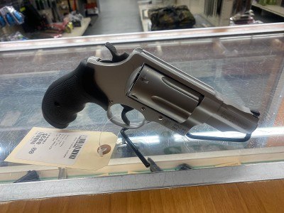 SMITH & WESSON GOVERNOR .45 LC/.410 GA - Image 1 of 4