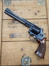 SMITH & WESSON 586-8 .357 MAG - Image 1 of 8