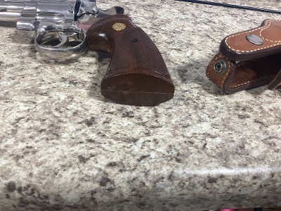 COLT PYTHON 357 .38 SPECIAL/.357 MAGNUM - Image 11 of 25