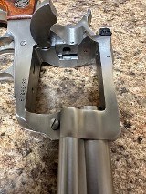 RUGER NEW MODEL SUPER BLACKHAWK .44 MAGNUM - Image 5 of 7