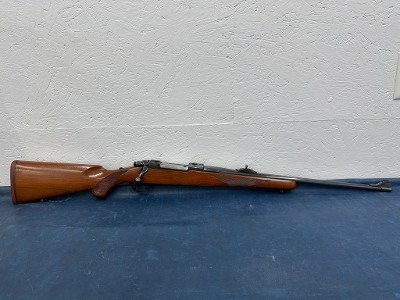 RUGER m-77 .270 WIN - Image 1 of 8