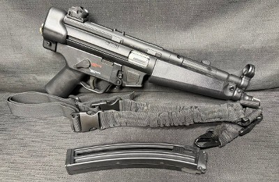 HECKLER & KOCH MP5 22LR PISTOL 81000470 .22 LR - Image 1 of 8