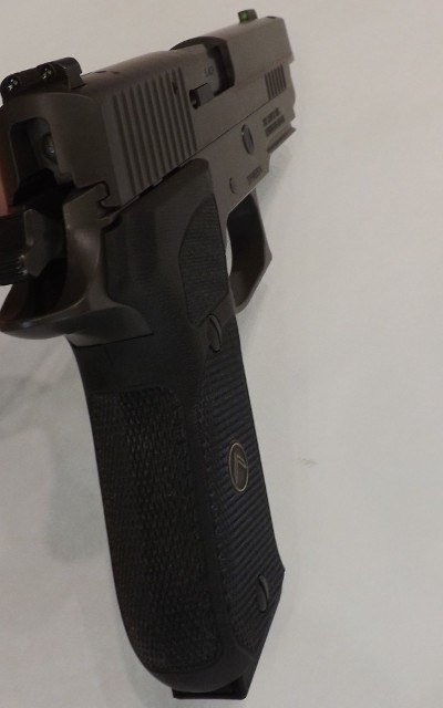 SIG SAUER P220 Legion .45 ACP - Image 10 of 12