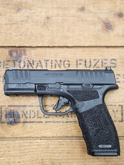 SPRINGFIELD ARMORY HELLCAT PRO 9MM LUGER (9x19 PARA) - Image 1 of 7