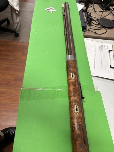 CONNECTICUT VALLEY CLASSICS MONTAIN RIFLE .50 CALIBER - Image 1 of 3