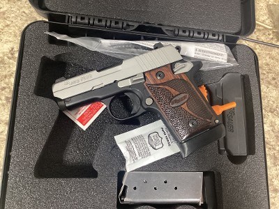 SIG SAUER P938 SAS 9MM LUGER (9X19 PARA) - Image 2 of 12