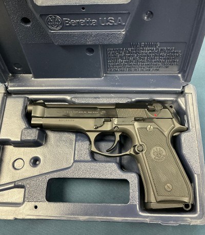 BERETTA 92 FS 9MM LUGER (9x19 PARA) - Image 1 of 19