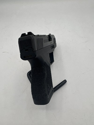 TAURUS GX4 9MM LUGER (9x19 PARA) - Image 9 of 12