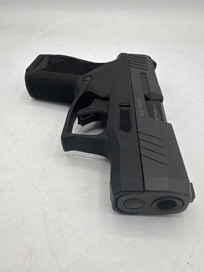 TAURUS GX4 9MM LUGER (9x19 PARA) - Image 3 of 12
