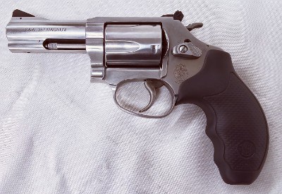 SMITH & WESSON 60-15 .357 MAG - Image 2 of 7