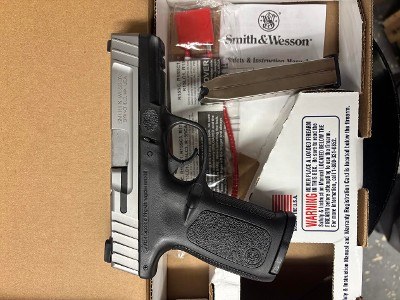 SMITH & WESSON SD40 VE .40 S&W - Image 2 of 4