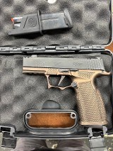SIG SAUER P365 X-MACRO COMP 9MM LUGER (9X19 PARA) - Image 2 of 4