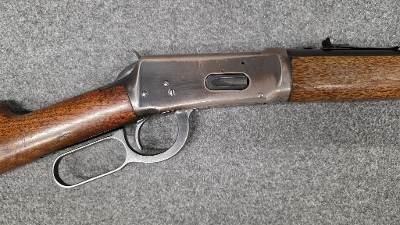 WINCHESTER MODEL 94 CARBINE RIFLE .30 CARBINE - Image 3 of 12
