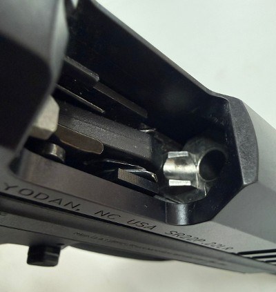 RUGER SR22 .22 LR - Image 9 of 10