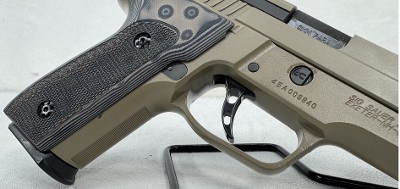 SIG SAUER M11-A1 COMPACT 9MM LUGER (9x19 PARA) - Image 11 of 25