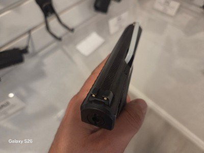 HECKLER & KOCH P7 9MM LUGER (9x19 PARA) - Image 2 of 14
