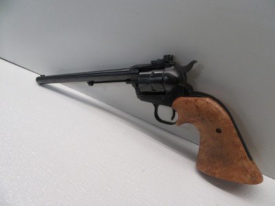 RUGER SINGLE SIX .22 LR - Image 3 of 25