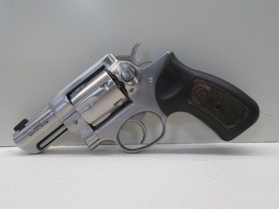 RUGER GP100 .357 MAG - Image 1 of 19