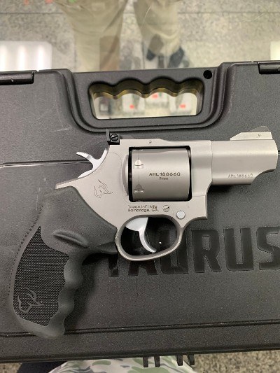 TAURUS 692 .38 SPECIAL/.357 MAGNUM - Image 6 of 6