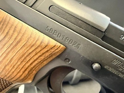 SIG SAUER P210 TARGET 9MM LUGER (9x19 PARA) - Image 4 of 9
