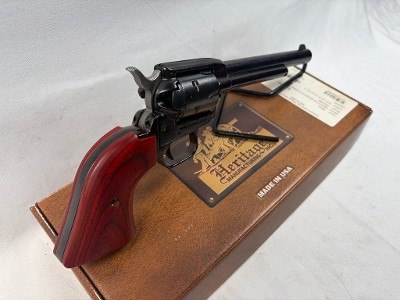 HERITAGE MFG. ROUGH RIDER SMALL BORE .22 LR - Image 5 of 7