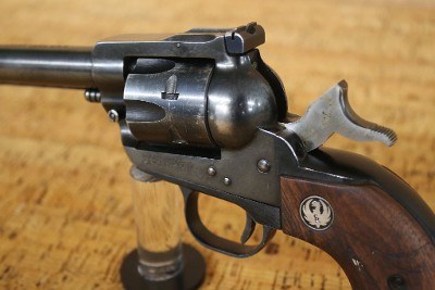 RUGER SINGLE SIX .22 LR - Image 3 of 24