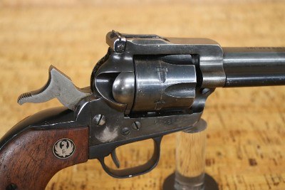 RUGER SINGLE SIX .22 LR - Image 7 of 24
