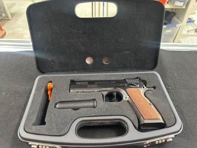 TANFOGLIO Stock III 40 - Image 1 of 6