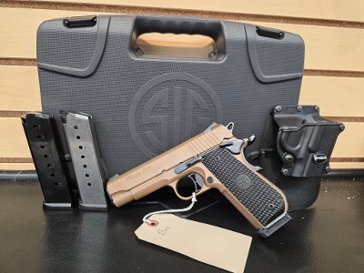 SIG SAUER 1911 CARRY FASTBACK EMPEROR SCORPION .45 ACP - Image 1 of 12