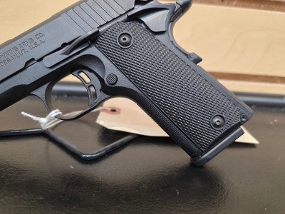 BROWNING 1911 380 BLACK LABEL .380 ACP - Image 5 of 12
