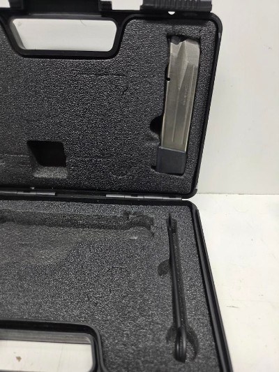 STOEGER STR-9F COMBAT 9MM LUGER (9x19 PARA) - Image 2 of 9